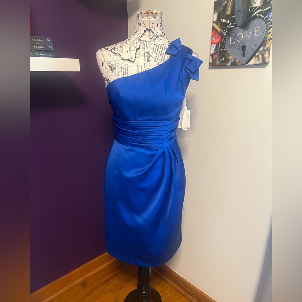 David’s Bridal One Shoulder Short Bridesmaid Dress NWT - Picture 1 of 9